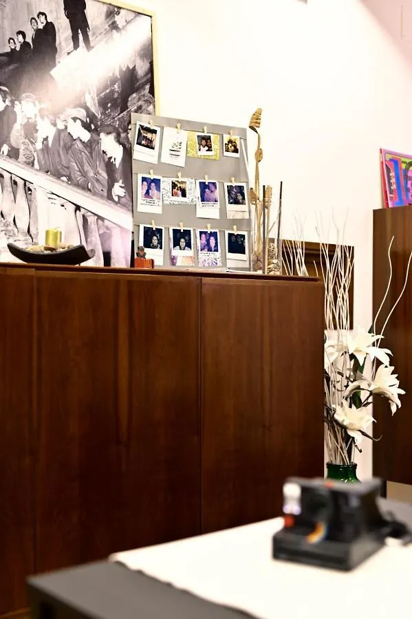 Tetide Home Palermo Guest house