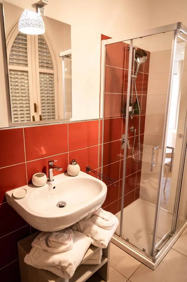 Tetide Home Palerme